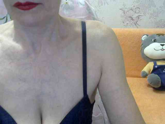 Red-Rose-777 webcam