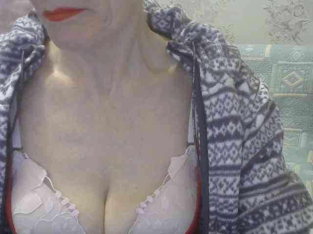 Red-Rose-777 webcam