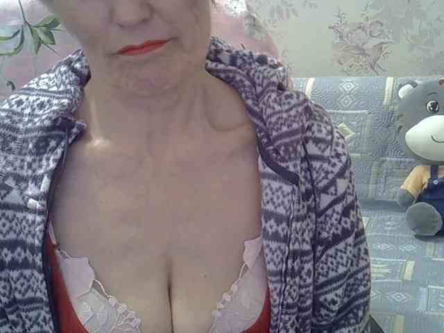 Red-Rose-777 webcam
