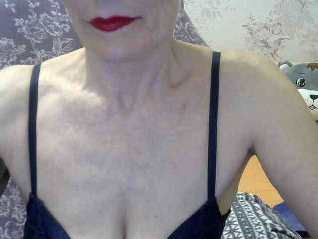 Red-Rose-777 webcam