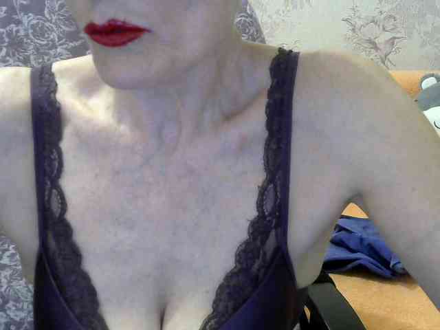Red-Rose-777 webcam