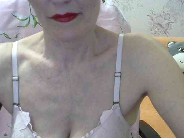Red-Rose-777 webcam