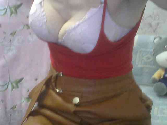 Red-Rose-777 webcam