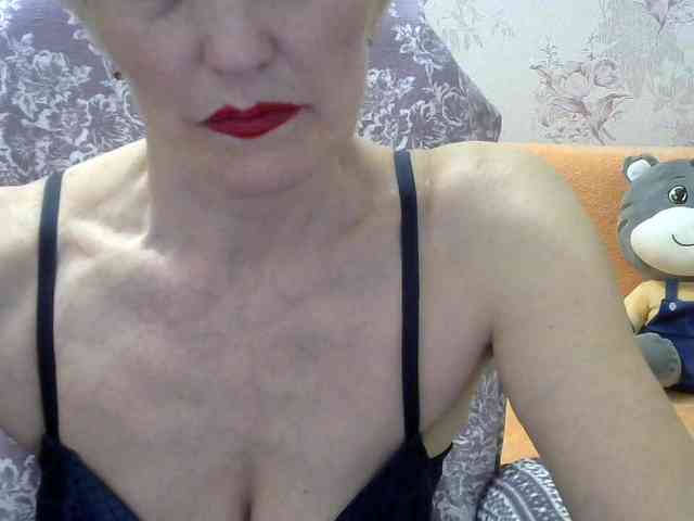 Red-Rose-777 webcam