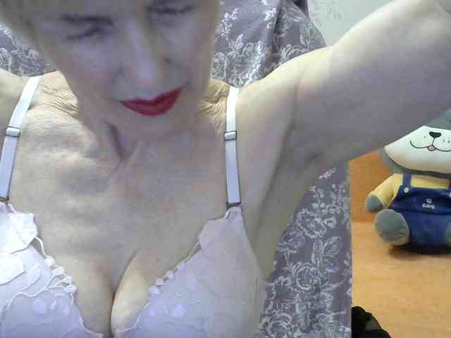 Red-Rose-777 webcam