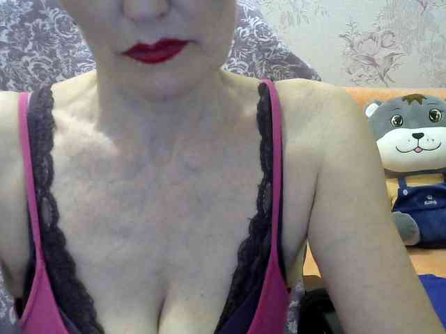 Red-Rose-777 webcam