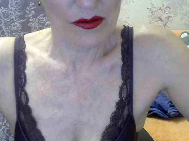 Red-Rose-777 webcam