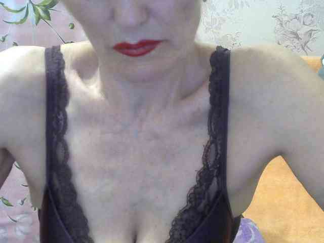 Red-Rose-777 webcam