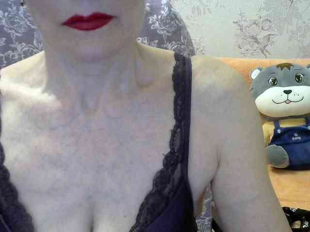 Red-Rose-777 webcam