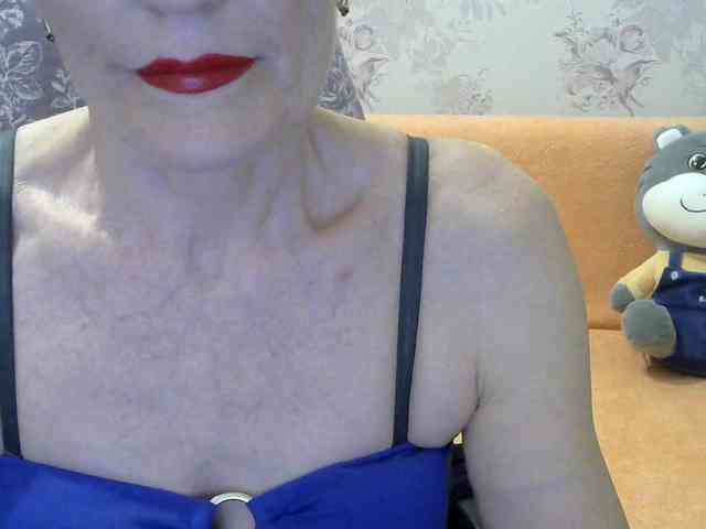Red-Rose-777 webcam