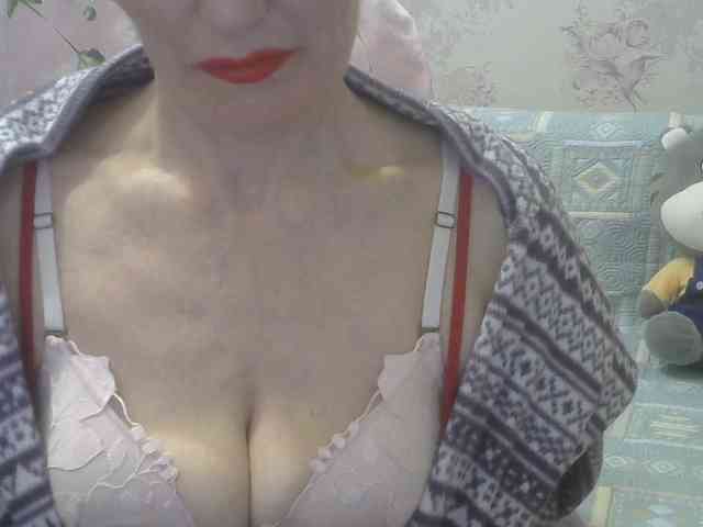 Red-Rose-777 webcam