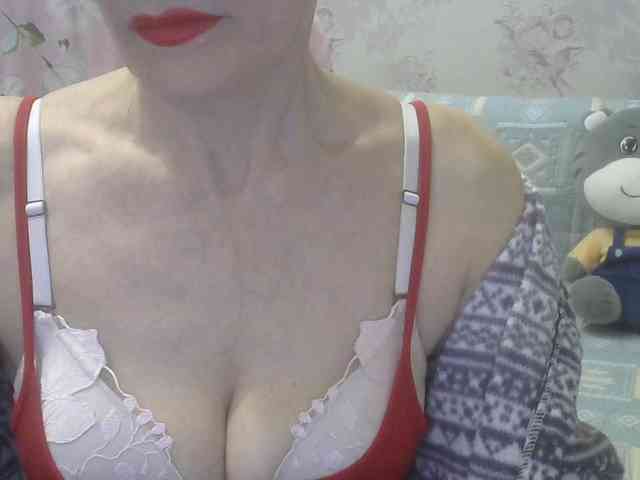 Red-Rose-777 webcam