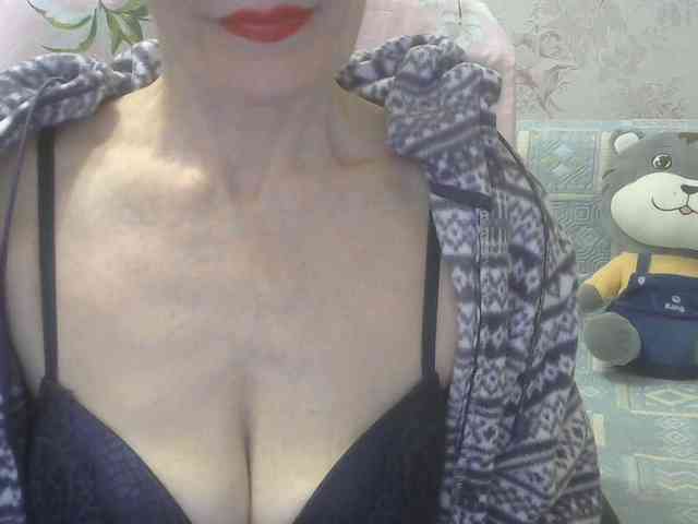 Red-Rose-777 webcam