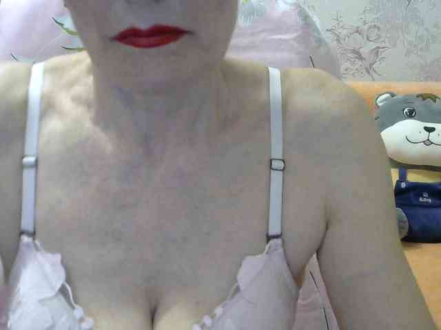 Red-Rose-777 webcam