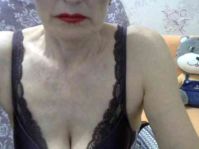 Red-Rose-777 webcam