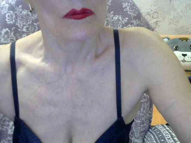 Red-Rose-777 webcam