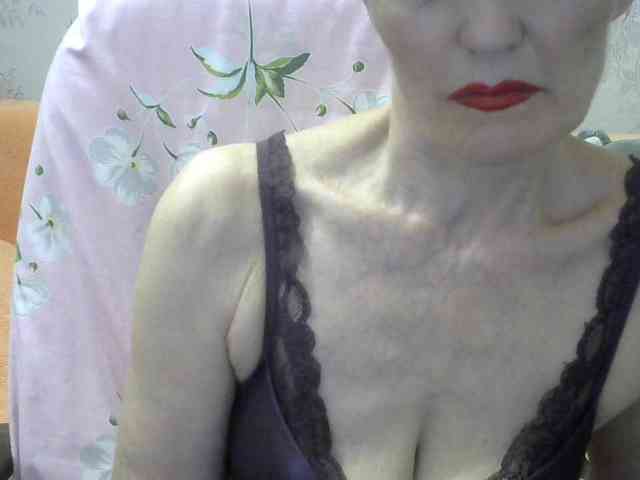 Red-Rose-777 webcam