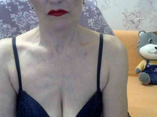 Red-Rose-777 webcam