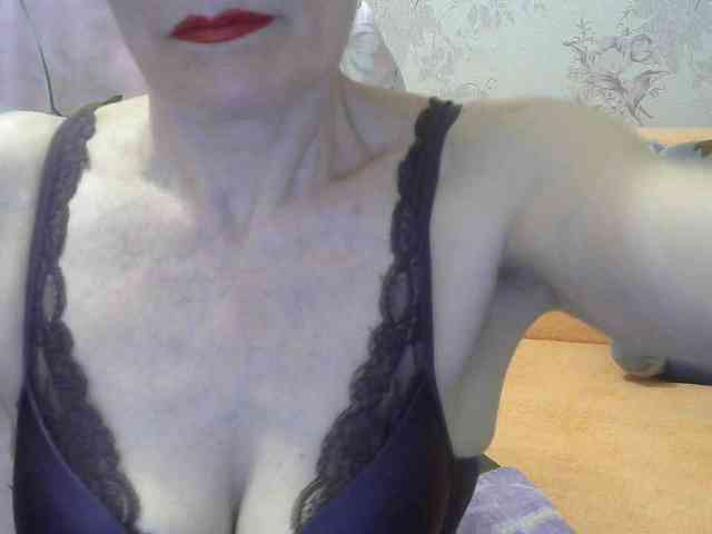 Red-Rose-777 webcam