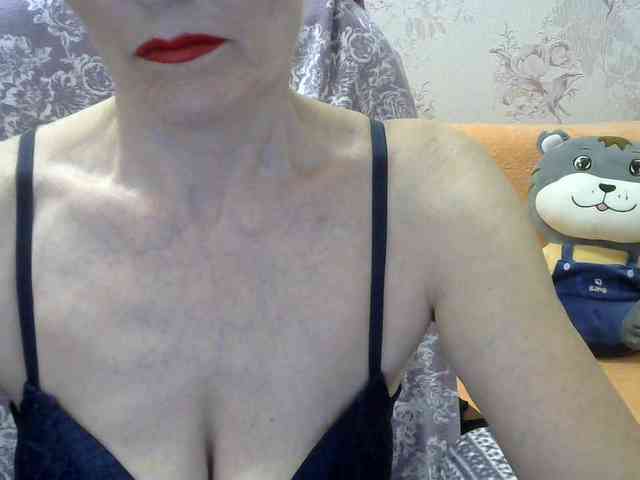 Red-Rose-777 webcam