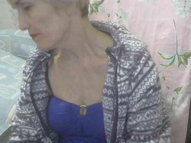 Red-Rose-777 webcam