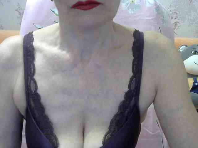 Red-Rose-777 webcam
