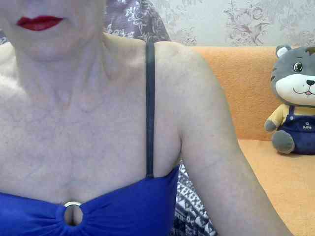 Red-Rose-777 webcam