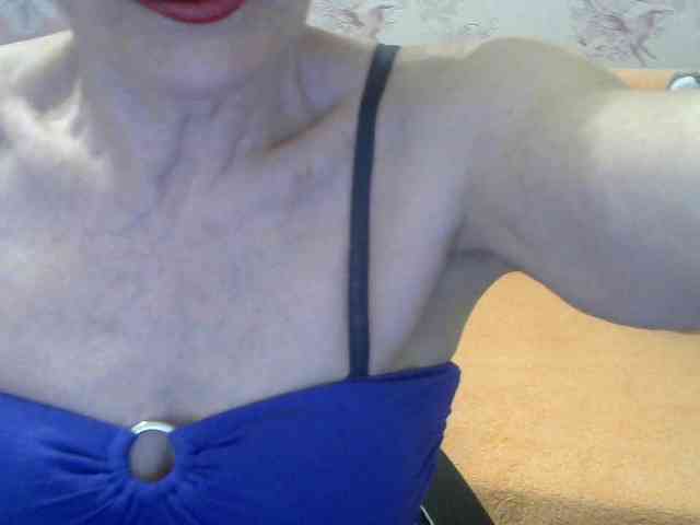 Red-Rose-777 webcam