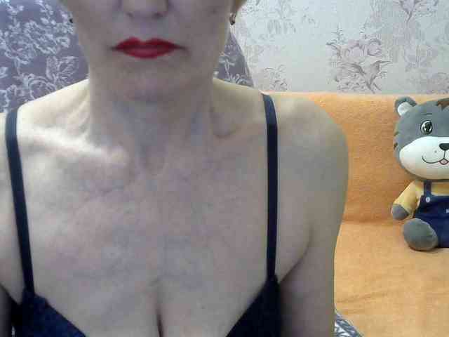 Red-Rose-777 webcam