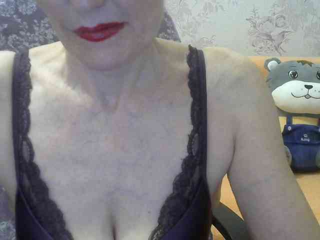 Red-Rose-777 webcam