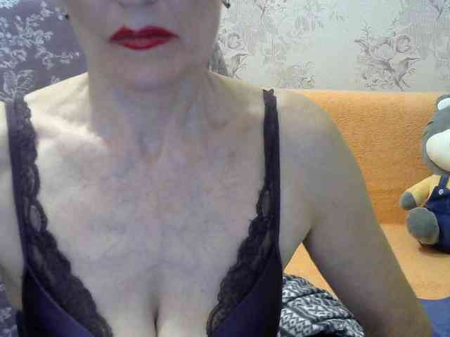 Red-Rose-777 webcam