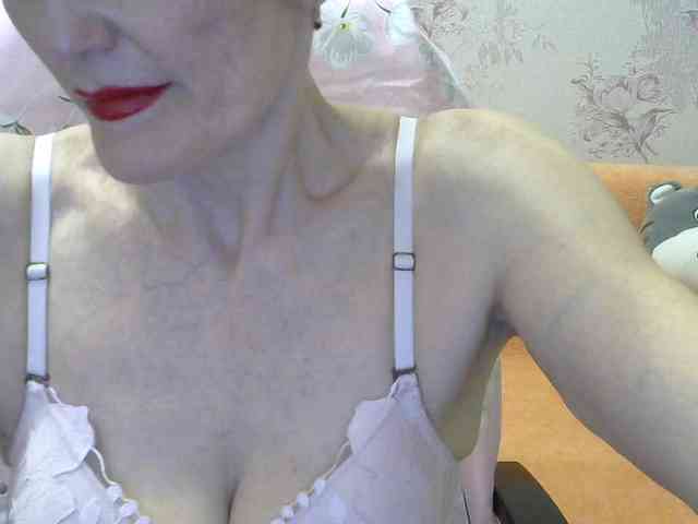Red-Rose-777 webcam