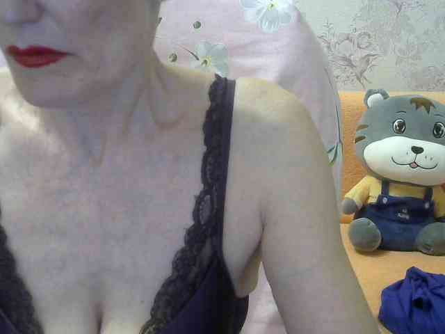 Red-Rose-777 webcam