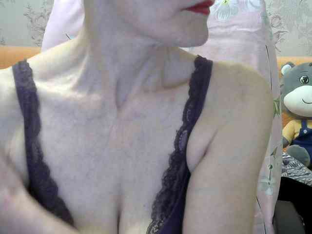Red-Rose-777 webcam