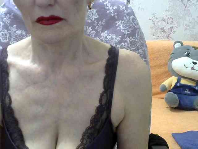 Red-Rose-777 webcam