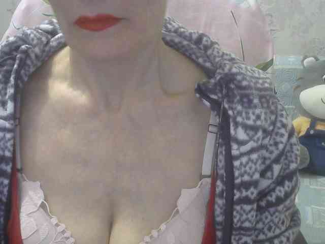 Red-Rose-777 webcam