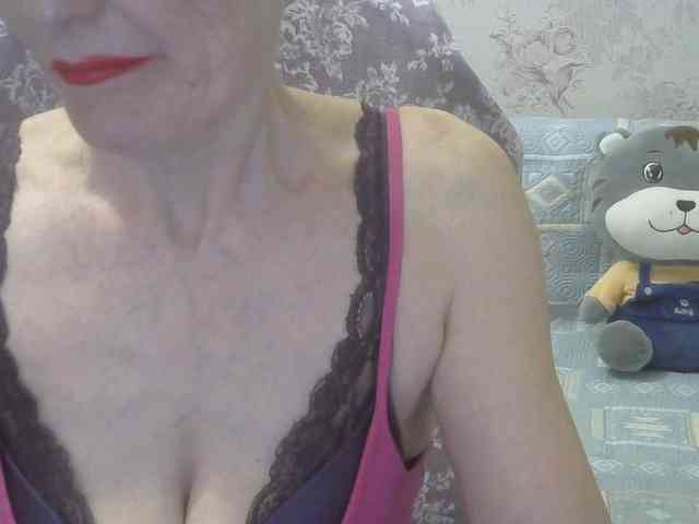 Red-Rose-777