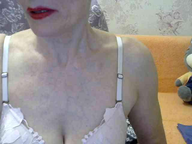 Red-Rose-777 webcam