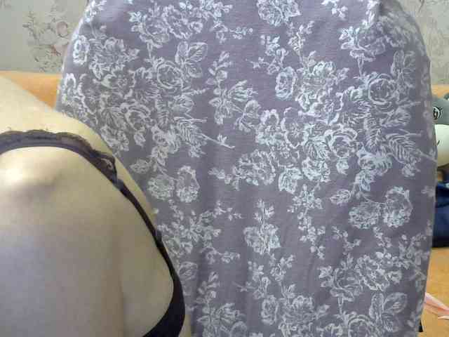 Red-Rose-777 webcam