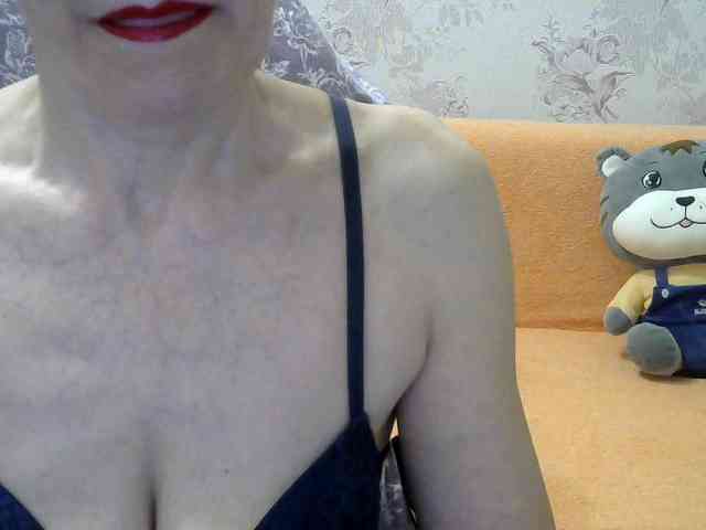 Red-Rose-777 webcam