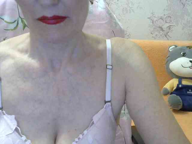 Red-Rose-777 webcam