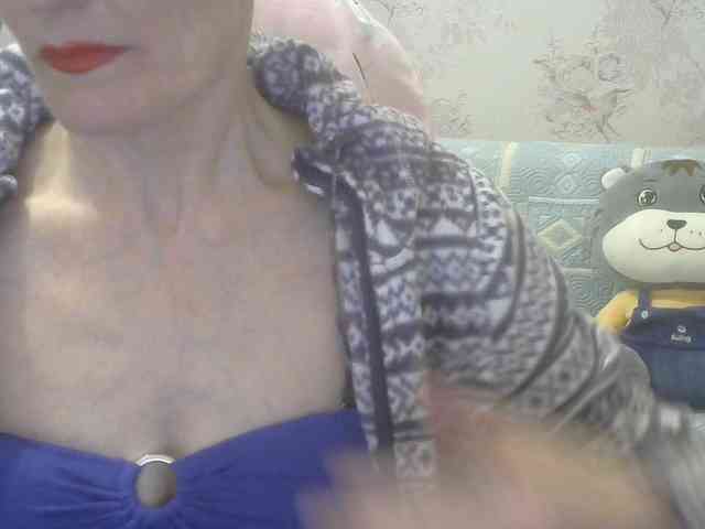Red-Rose-777 webcam