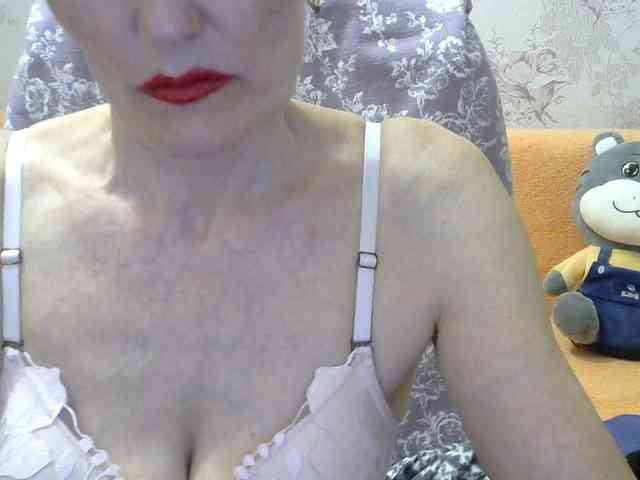 Red-Rose-777 webcam