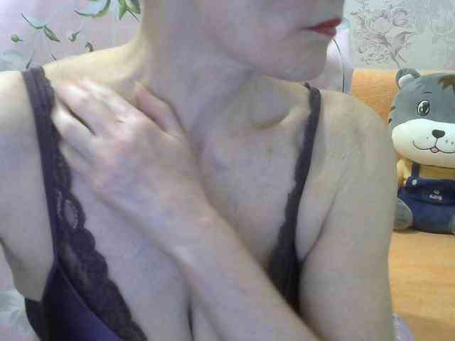 Red-Rose-777 webcam