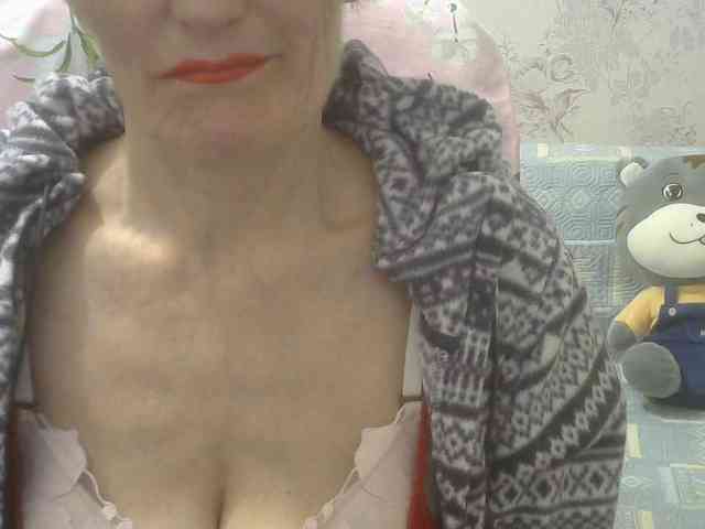 Red-Rose-777 webcam