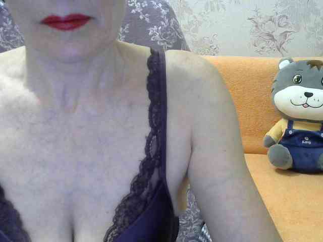 Red-Rose-777 webcam