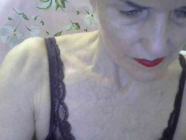 Red-Rose-777 webcam