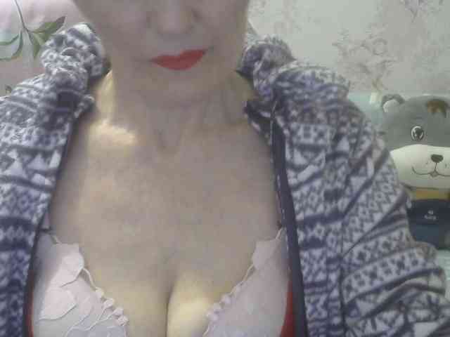 Red-Rose-777 webcam