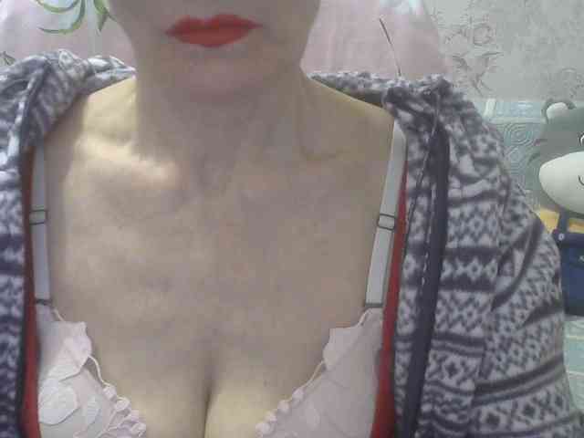 Red-Rose-777 webcam