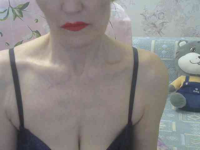 Red-Rose-777 webcam